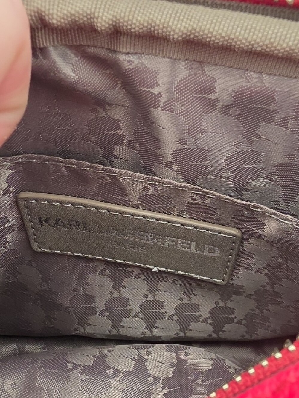 Karl Lagerfeld Red Crossbody Camera Bag W/ Characters & Guitar Strap (NWOT)❤️ - Picture 13 of 16